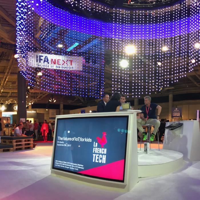 Fac bani frumoşi din "obsesia somnului"