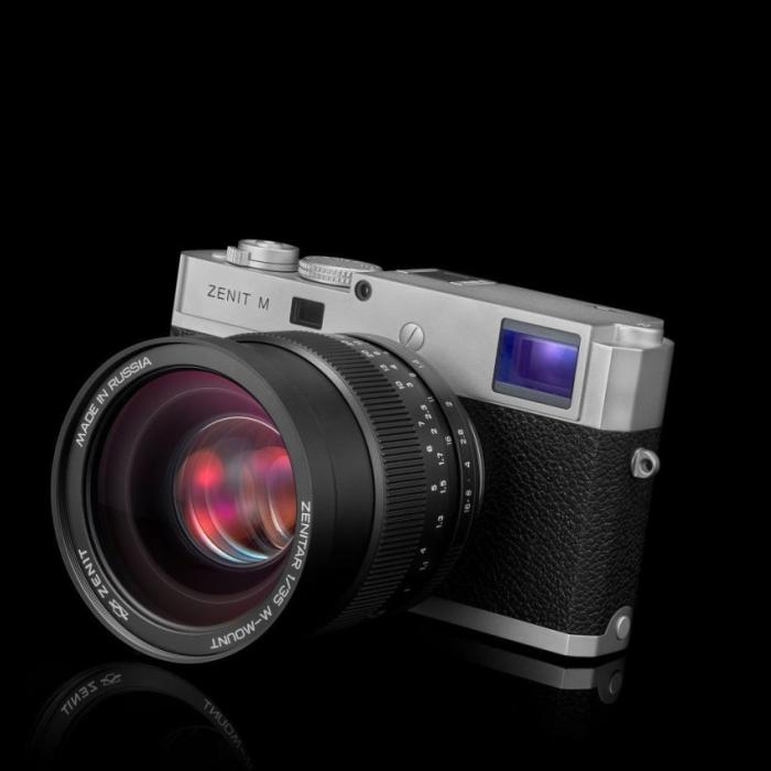 Leica reînvie camerele foto sovietice Zenit