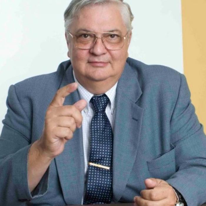 Bine ați venit în lumea noastră nebună!