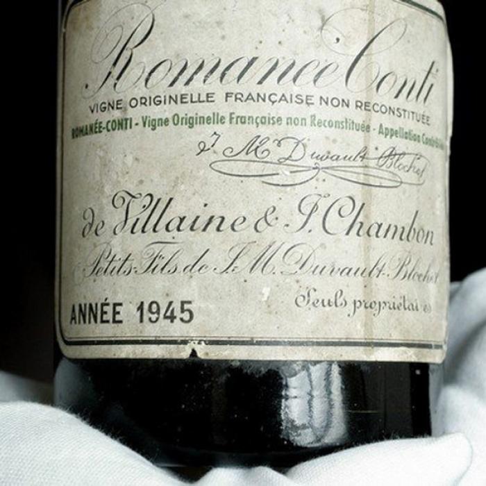 Au fost vândute cele mai scumpe cinci sticle de vin din istorie. Cât au costat