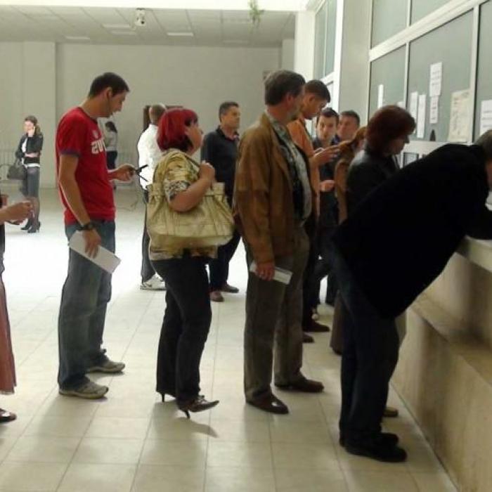 Oficial: S-au pus popriri pe conturi după ce oamenii au plătit