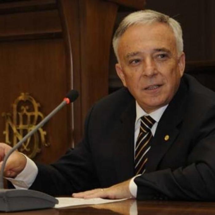 Avertismentul Isărescu: Trebuie să avem grijă de ea ca de lumina ochilor