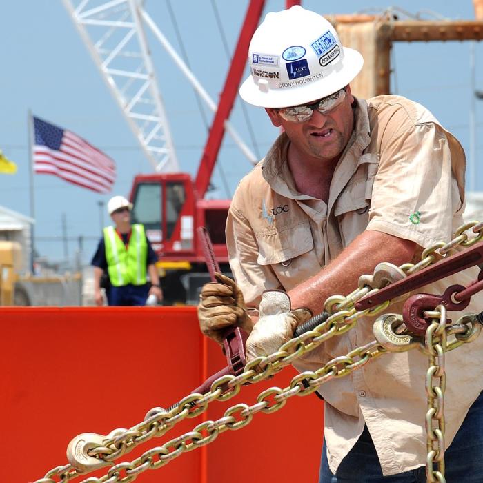 Salariile, pe plan mondial, au crescut cel mai lent de la criza din 2008