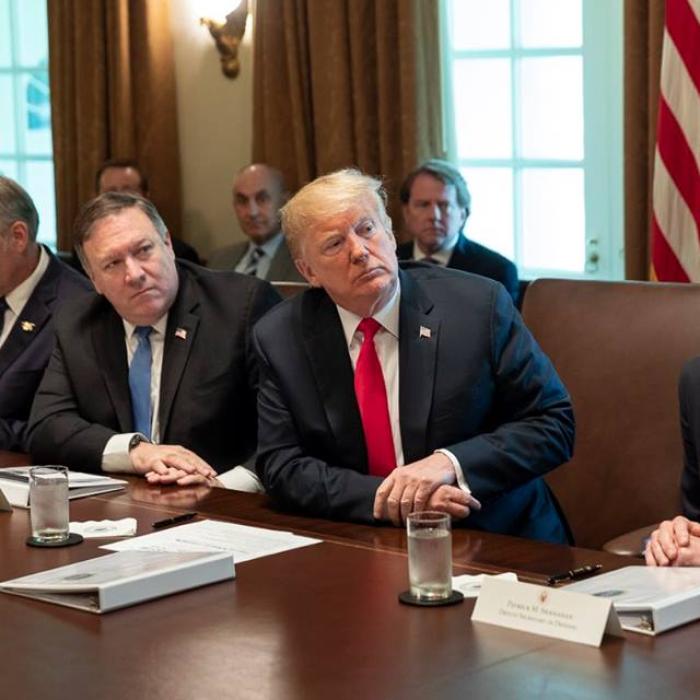 Donald Trump amenință din nou China cu tarife vamale