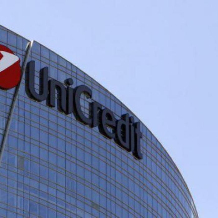 Finanţare fără comision de garanţie pentru IMM-uri de la Unicredit