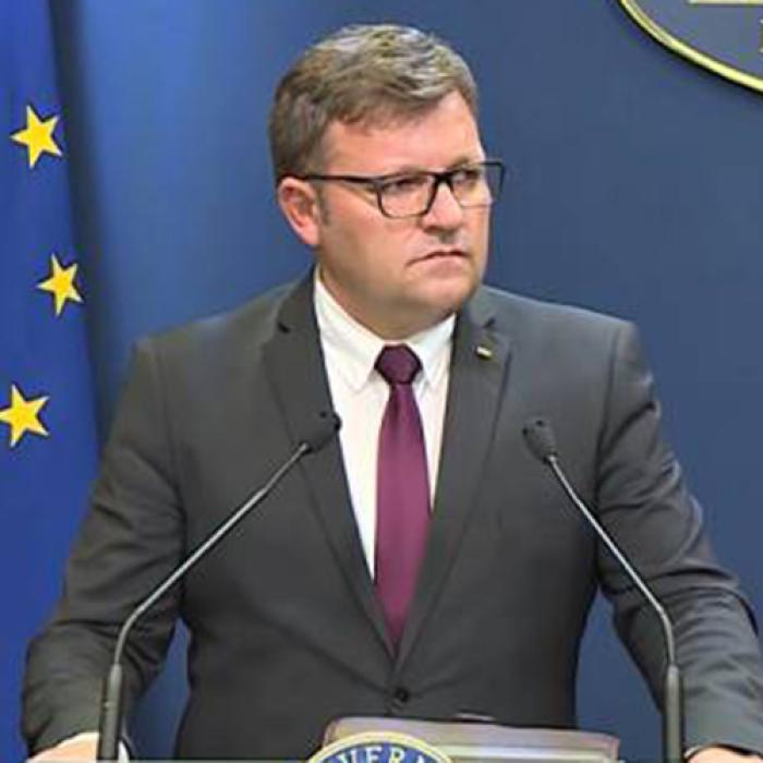 Pensii. Ministrul Muncii face precizări legate de întârzierea legii