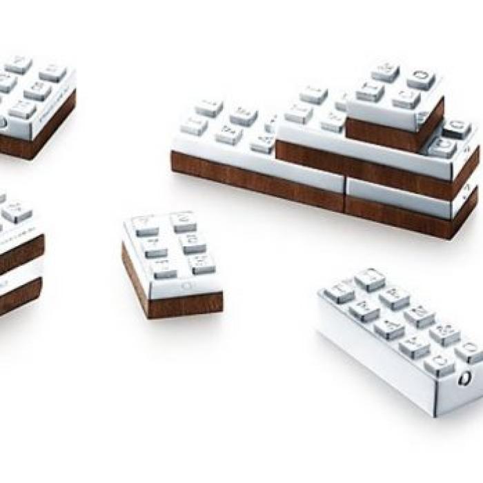 Cadou excentric de Crăciun? Încercați Lego din argint încrustat și lemn de nuc