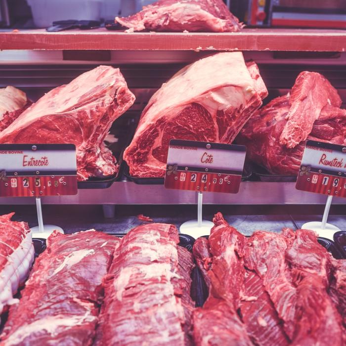 REVOLUŢIONAR. Eliminarea cărnii de vită din alimentație va reduce spectaculos emisiile de gaze