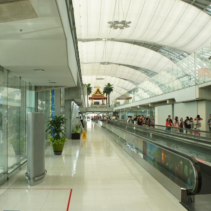 Câți români și-au tocat nervii în aeroporturi în 2018