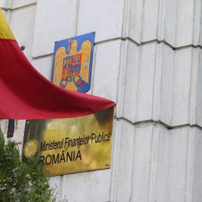 Ministerul Finanţelor a reînceput să se împrumute de la bănci 
