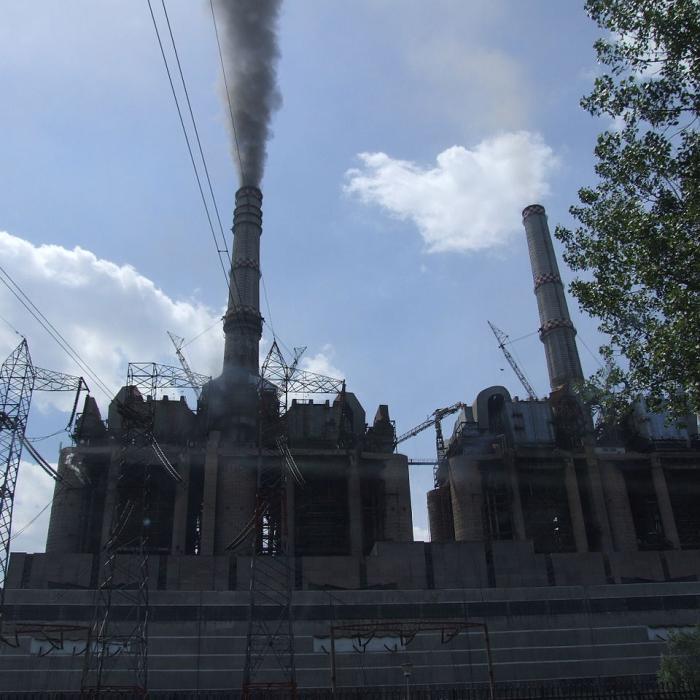 Chinezii ar putea construi o termocentrală la Rovinari