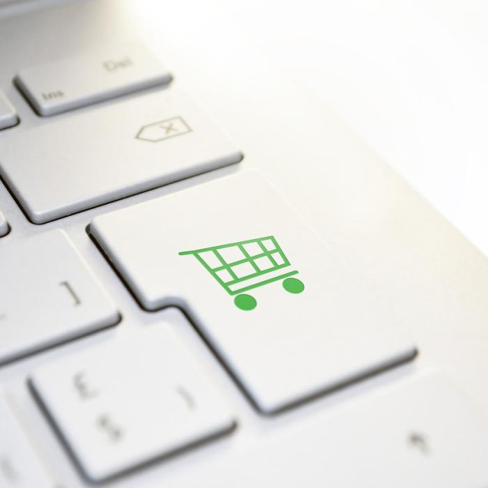 Aplicația care dă ”boost” vânzărilor online, creată de doi IT-iști români