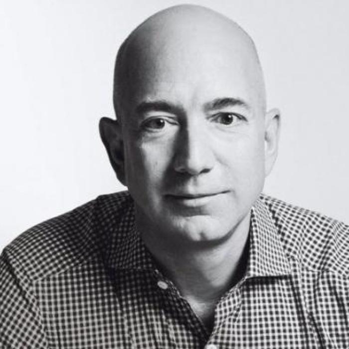 Miliardarul lumii susține că e șantajat. Cine l-a supărat pe Jeff Bezos