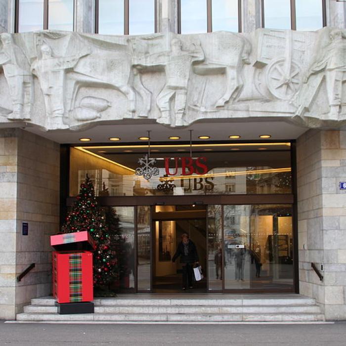 Fraudă fiscală. Banca UBS a primit o amendă RECORD în Franța