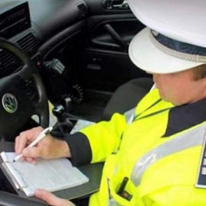 PERICOL pentru șoferii care conduc astfel de mașini. Vezi de ce