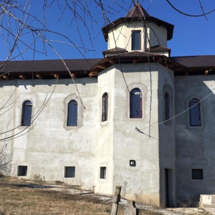 Biserica scoasă la licitaţie, preţ incredibil. DOCUMENT