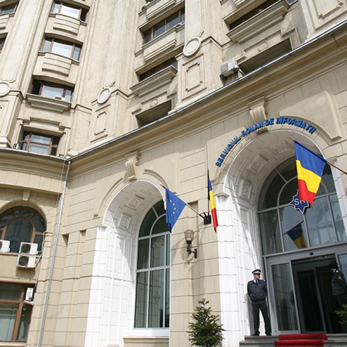 Angajații Fiscului s-au speriat degeaba. Alarma cu bombă a fost falsă