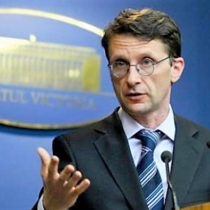 Replica BNR pentru Darius Vâlcov: Profitul pe 2017 a fost unul considerabil