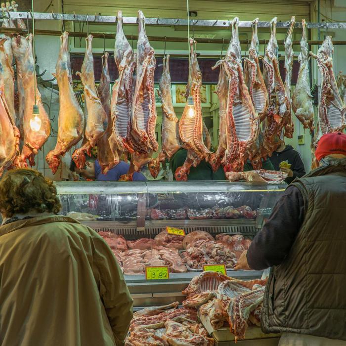 Prețul cărnii de miel înainte de Paști. La ce să ne așteptăm