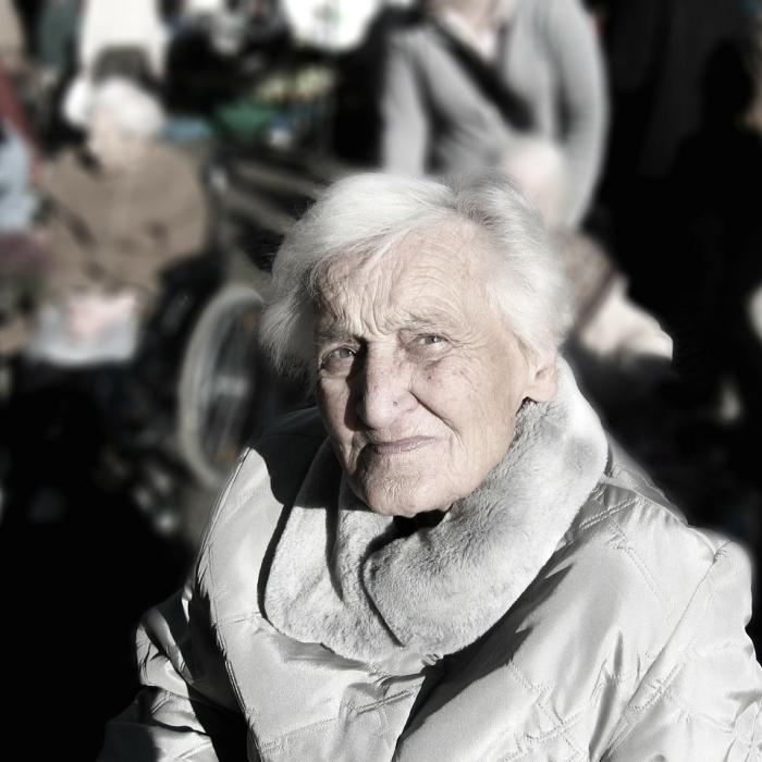 Cele mai avantajoase credite pentru pensionari. Ce alte beneficii mai pot primi