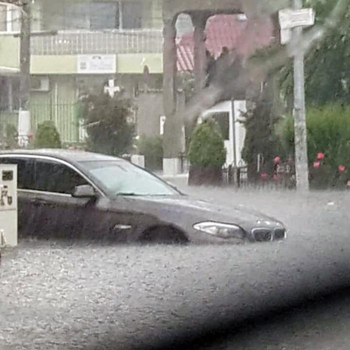 Apa Nova: O ploaie ca cea din Pantelimon are loc o dată la 100 de ani