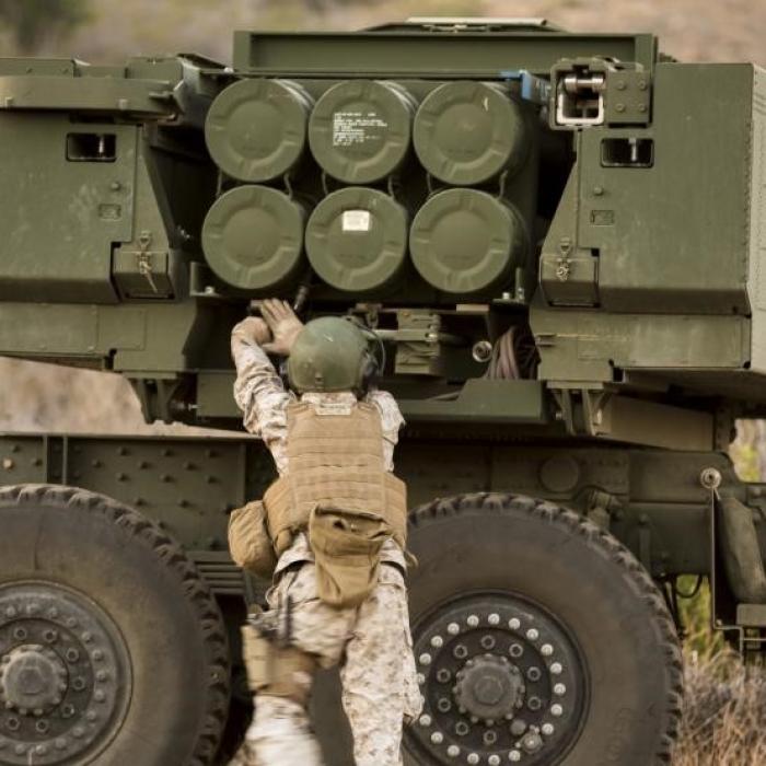 Lansatoare de rachete HIMARS pentru România. Contractul a fost atribuit