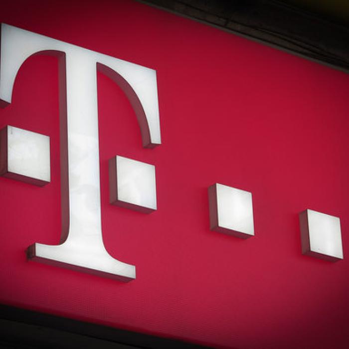 Ce spune Ministerul Comunicațiilor despre plecarea Telekom 