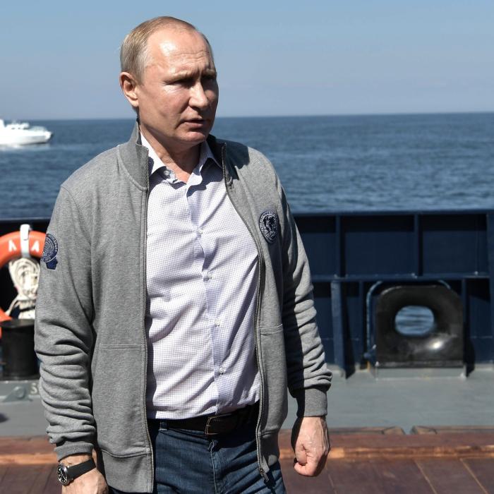 Promisiunea lui Putin de a diminua importanța dolarului american devine realitate