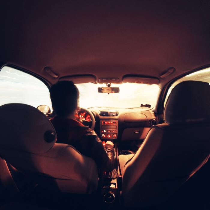 Ce se întâmplă cu dobânzile pentru taxa auto. Cine primește acești bani
