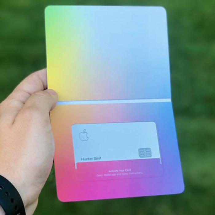 Apple a intrat pe piața cardurilor de credit. Ce nu ai voie să faci cu el