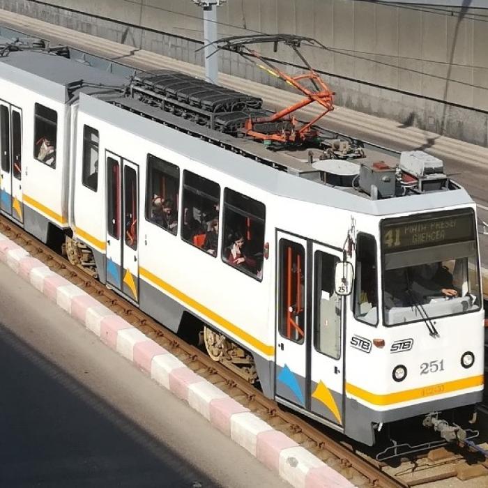 Mai multe tramvaie pe traseul Ghencea - Piaţa Presei Libere 