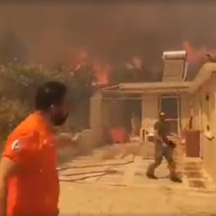 Evacuări masive din cauza incendiilor din insula Zakynthos