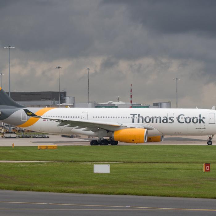 Easyjet, interesată de active ale Thomas Cook