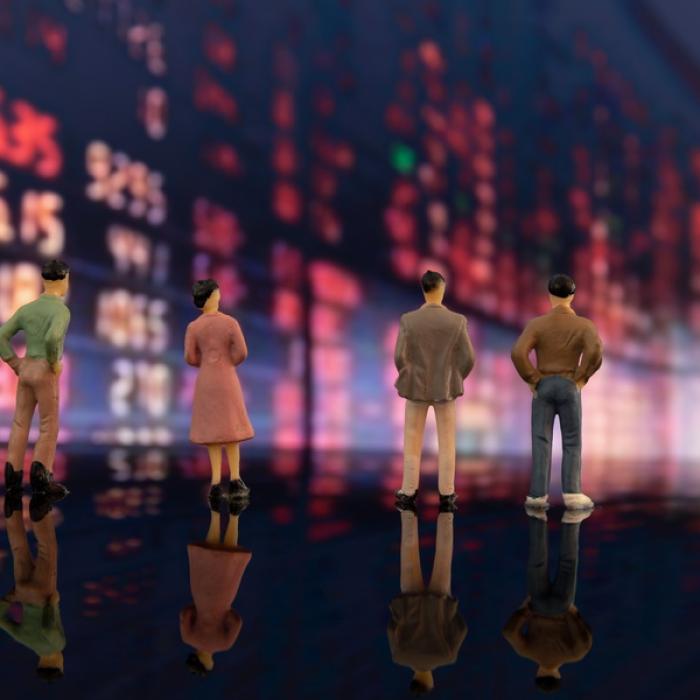 Bursa deschide în creștere. BET s-a apreciat cu 0,47% în primele 40 de minute