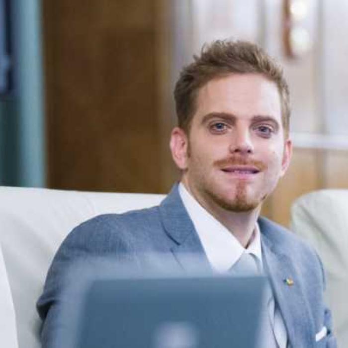 Ilan Laufer propune o lege care să încurajeze întoarcerea românilor în țară