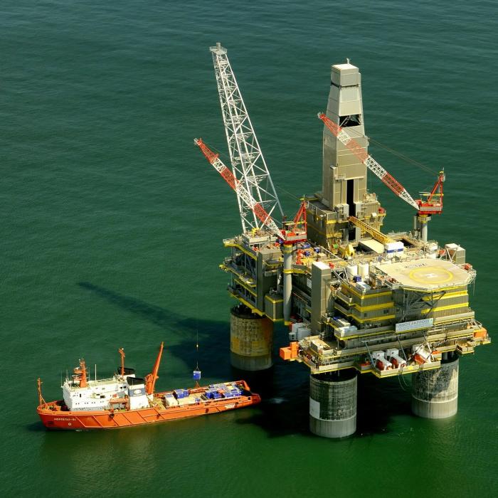Ministrul Economiei vrea sprijin politic pentru Legea Offshore