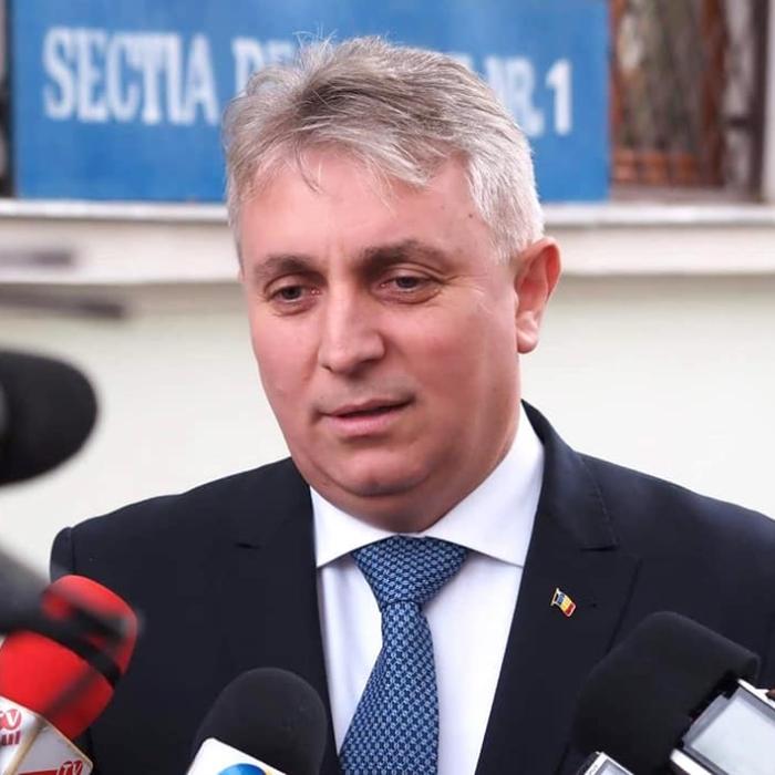 Bode: Ştiu problemele cu care se confruntă cei de la Dacia