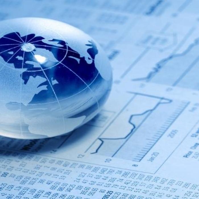 Vine criza? Da, spun economiștii lumii, inclusiv Nouriel Roubini