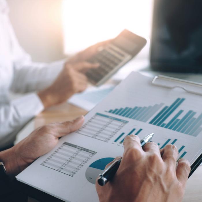 Impozite pe clădiri, majorate cu până la 500% în Sectorul 3