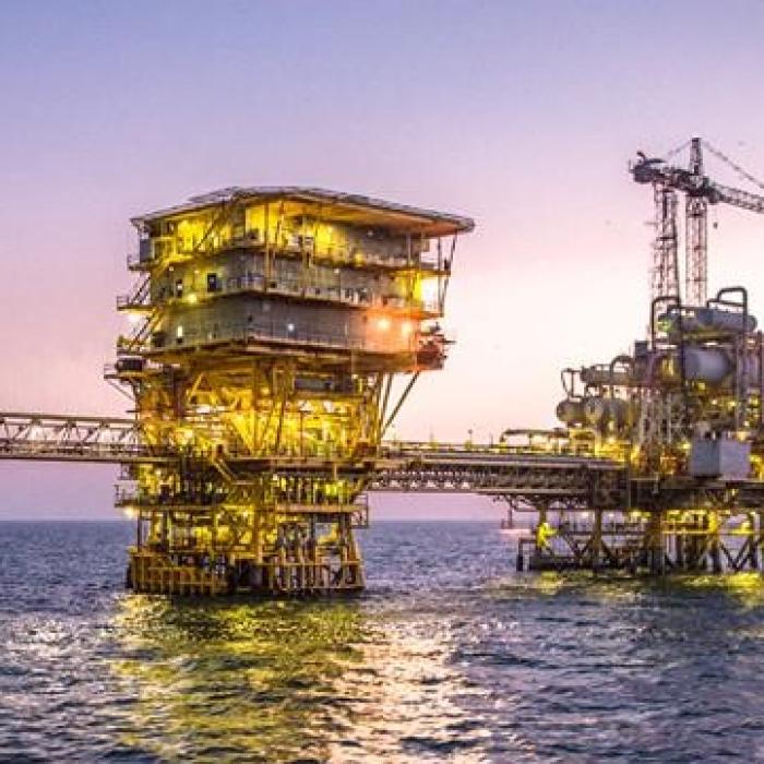 Record absolut. Saudi Aramco, mai scumpă decât Apple sau Microsoft