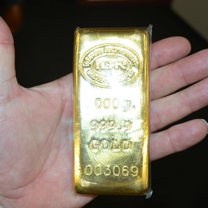 Aurul ajunge la cel mai ridicat nivel din ultimii 7 ani, după escaladarea tensiunilor din Iran