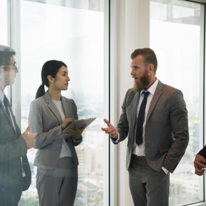 Previziunile managerilor. Ce se întâmplă în industrie, comerț și servicii 