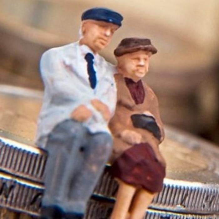 Plata pensiilor. Ministrul Muncii cheamă băncile la raport