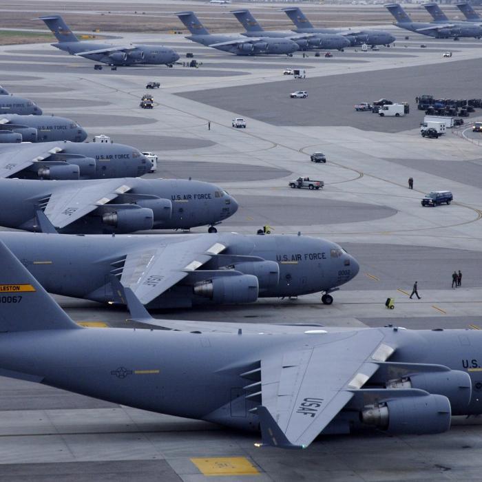 Sute de rachete țintite spre Moscova. În cât timp poate fi învinsă Rusia