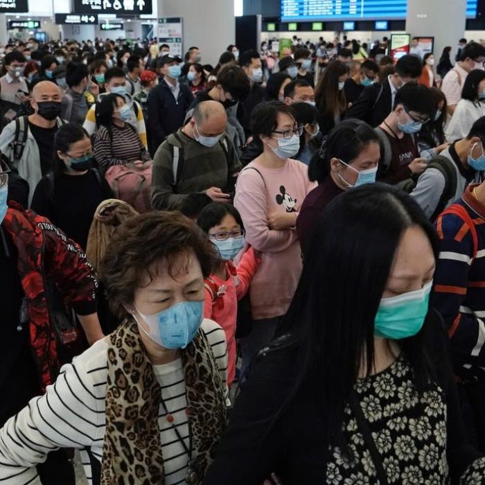 Coronavirus. Chinezii spun că epidemia scade, dar au creat un robot