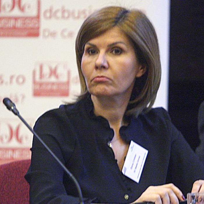 Elena Cristian: Deficitul bugetar nu mai este în pericol de explozie (sau implozie)