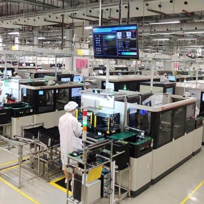 Huawei contruiește prima fabrică în Europa de echipamente 5G