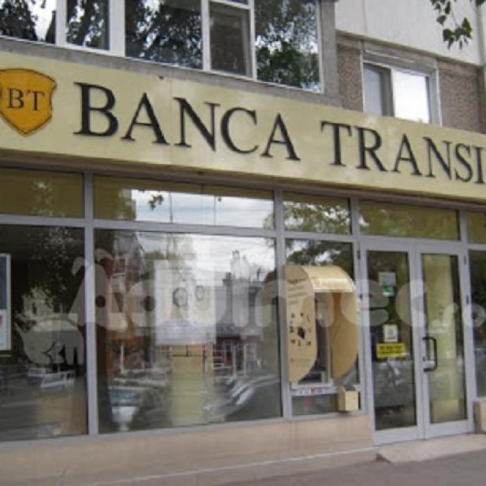 BT ANUNȚ pentru posesorii de carduri de credit. Află ce pregătește