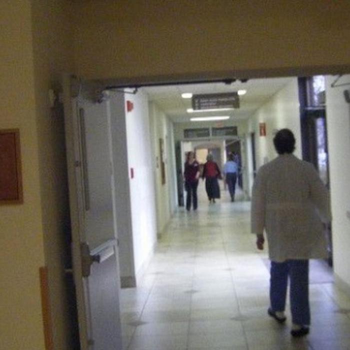 Bloomberg: Spitalele din România, la fel de înspăimântătoare precum Covid-19