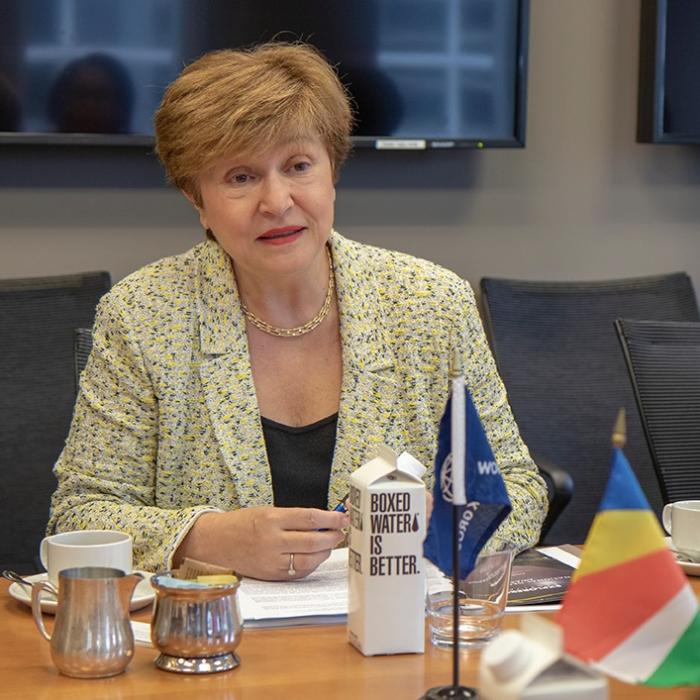 Director FMI: Ne aşteptăm la o recesiune globală majoră
